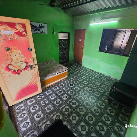 Sea Touch Beach Resort Harihareshwar Esterno foto